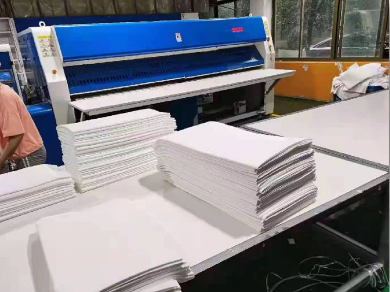 福安高速熨烫机-01